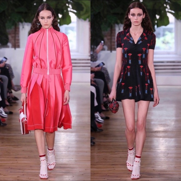 Valentino red rockstud heels - Picture 12 of 15